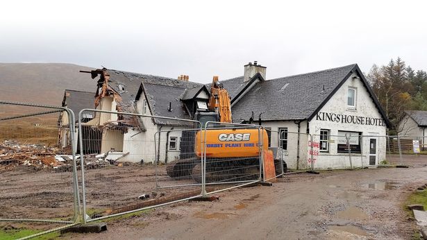 I171027_190647_2829915oTextTRMRMMGLPICT000134471482o